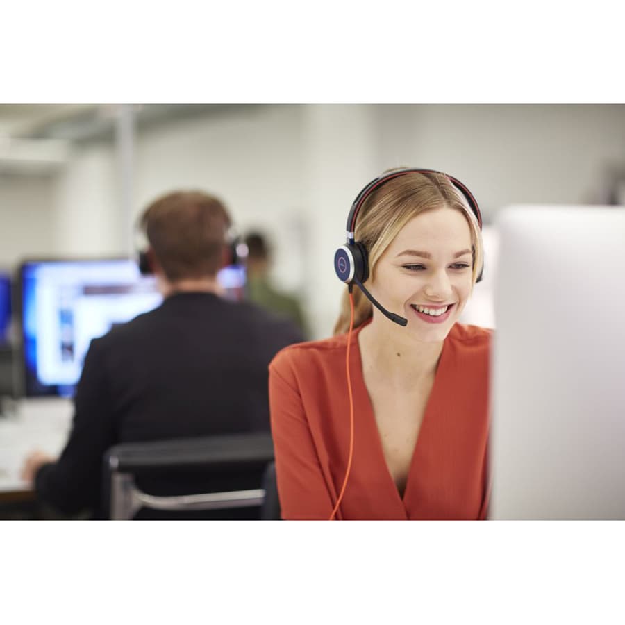 Jabra Evolve 40 MS Stereo wired USB headset with boom microphone and inline controls