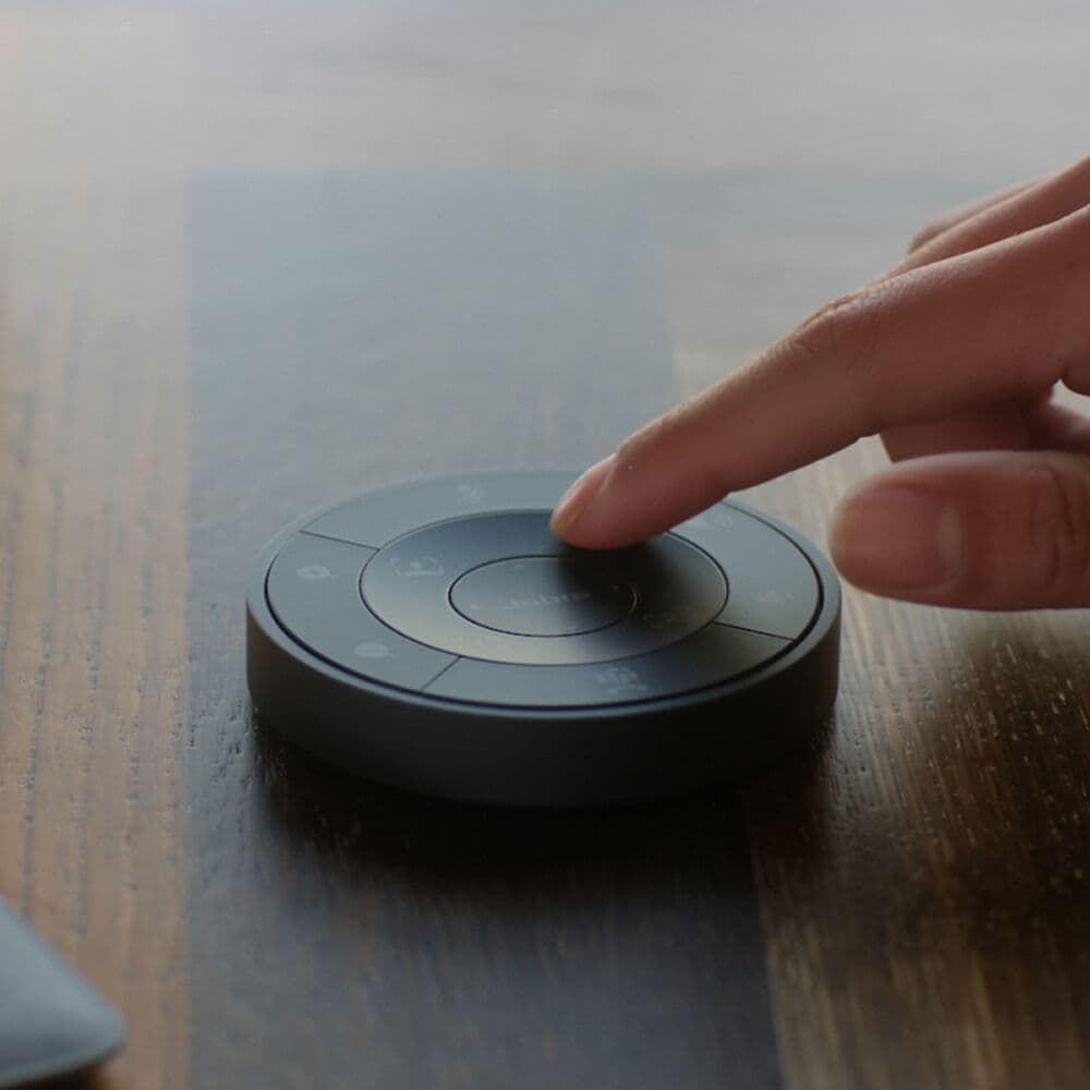 Jabra PanaCast 50 Black video bar for hybrid meetings with 180-degree camera coverage