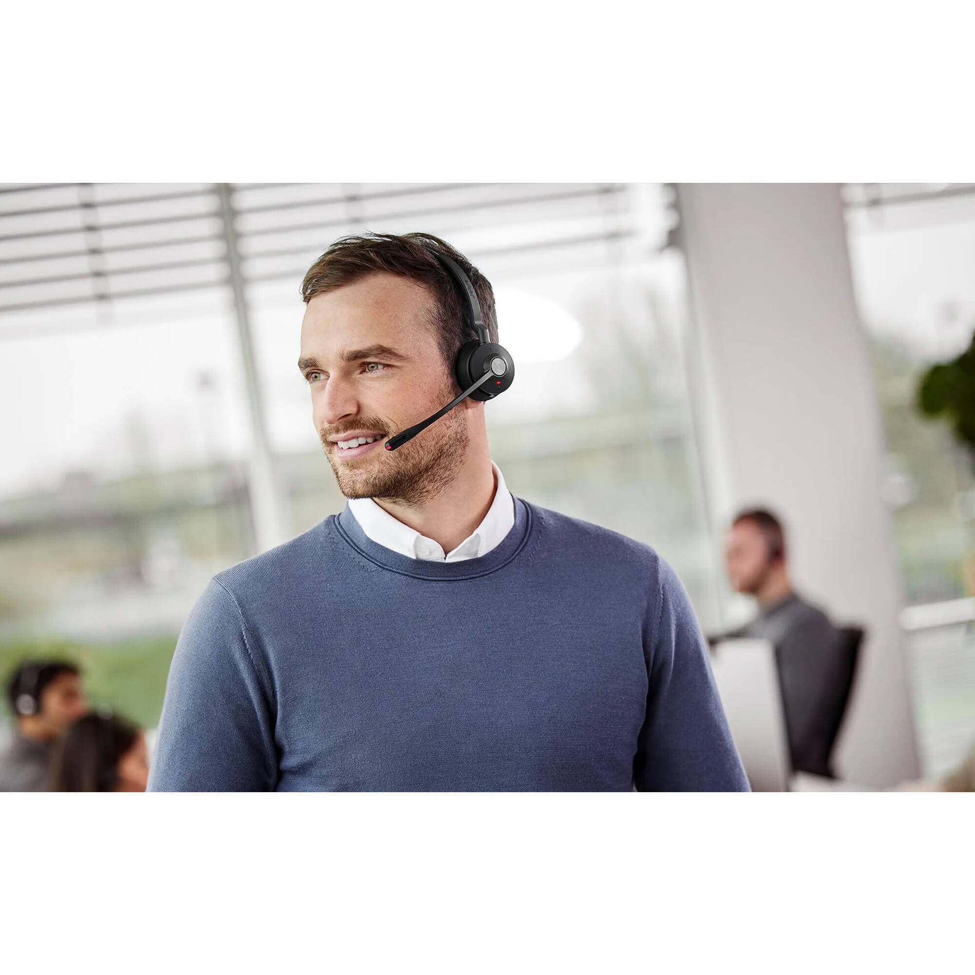 Jabra Engage 55 SE Mono wireless headset with Link400a USB-A adapter for Microsoft Teams